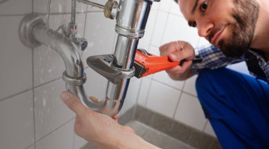 Expert burst pipe repair services in Glenwood, MN